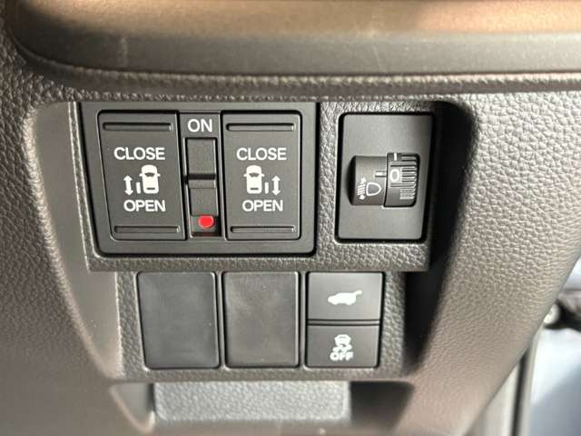 Honda Stepwgn 11