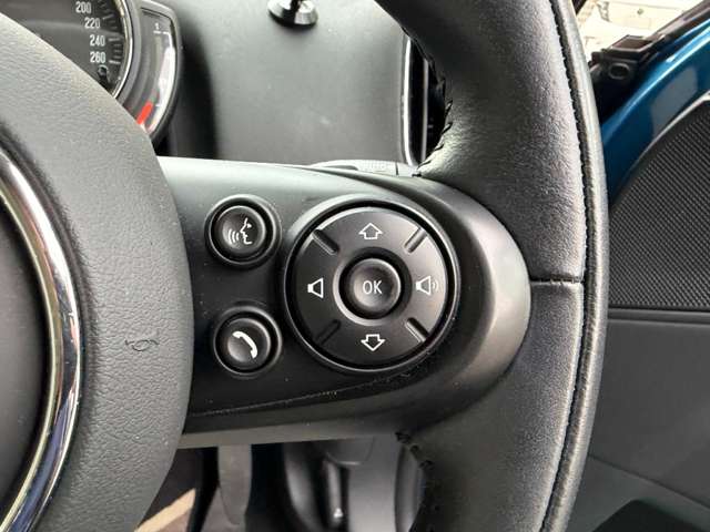 MINI Crossover 12