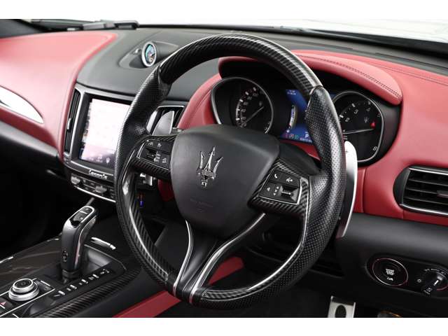 Maserati Levante 6