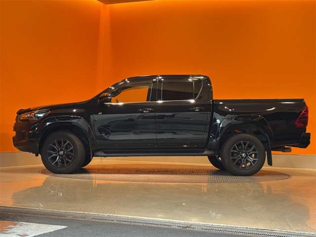 Toyota Hilux 11
