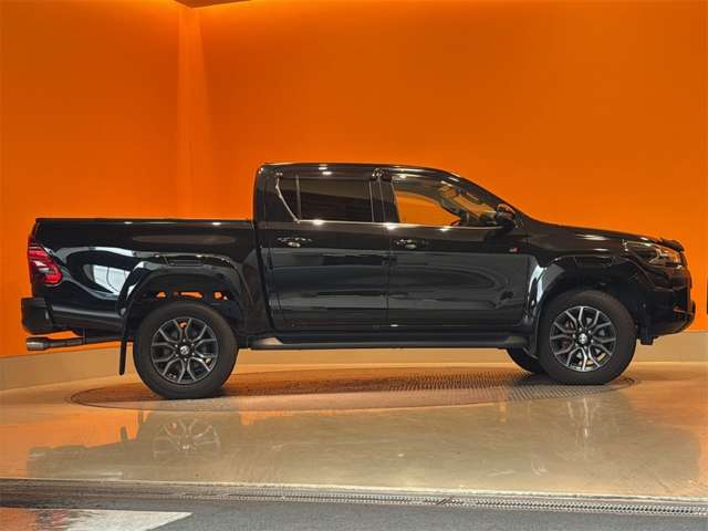 Toyota Hilux 7