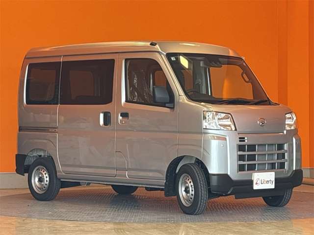 Daihatsu Hijet Cargo 8