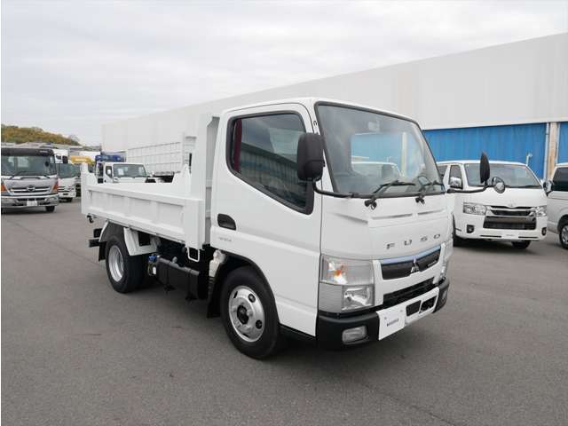 Mitsubishi Fuso Canter 4