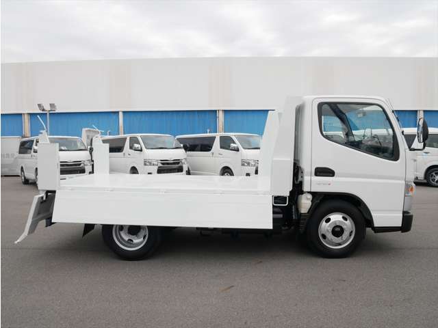 Mitsubishi Fuso Canter 10