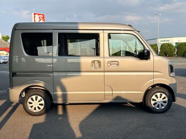 Suzuki Every 8