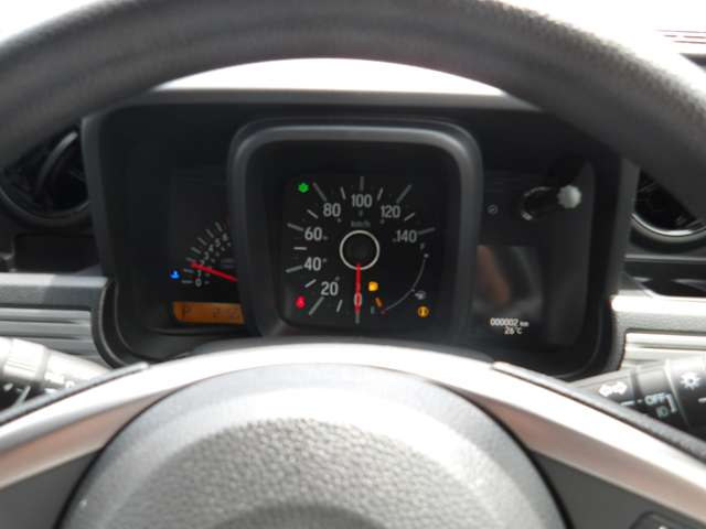Honda N-VAN 8