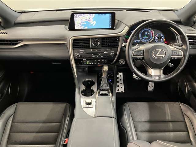 Lexus RX 6