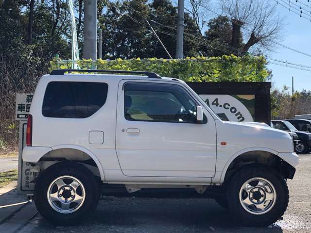 Suzuki Jimny 8