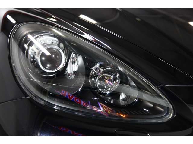 Porsche Cayenne 11