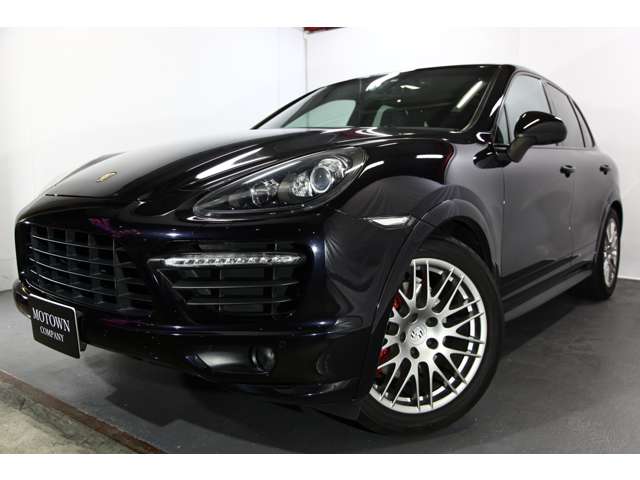 Porsche Cayenne 8