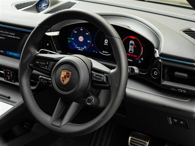 Porsche Macan 10