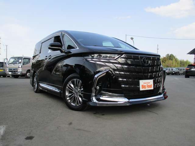 Toyota Alphard 2