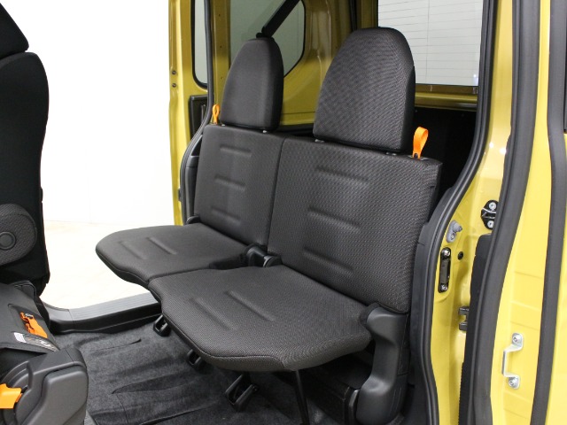 Honda N-VAN 11