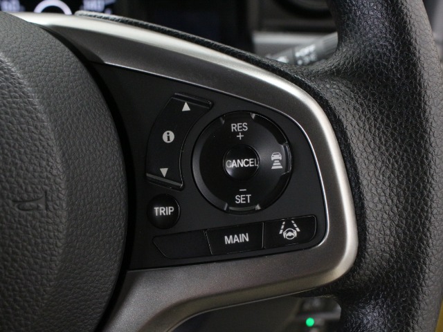 Honda N-VAN 8