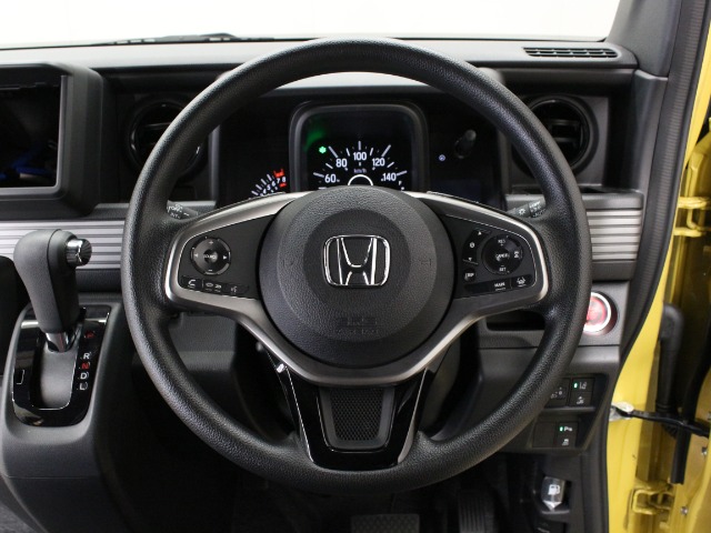 Honda N-VAN 9