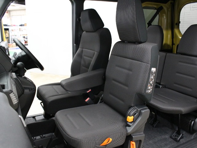 Honda N-VAN 10