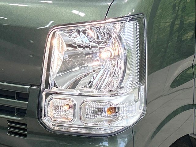 Suzuki Every 12