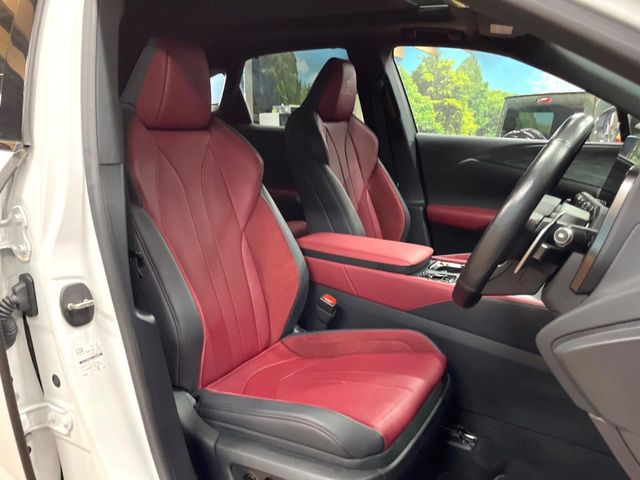 Lexus RX 8