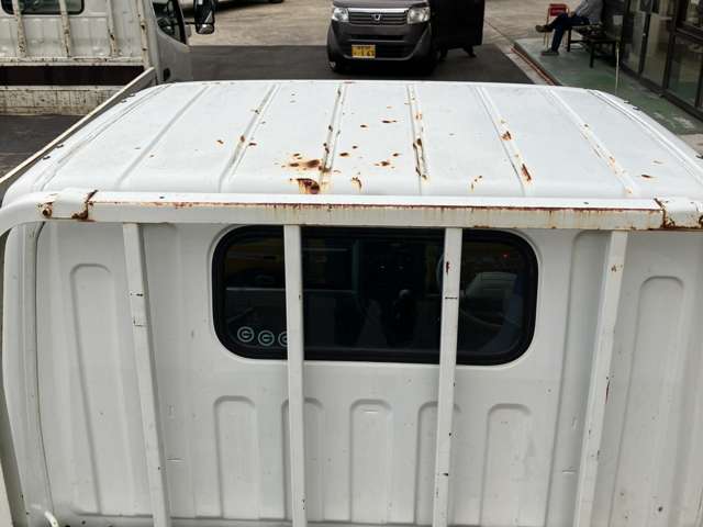 Mitsubishi Fuso Canter 12