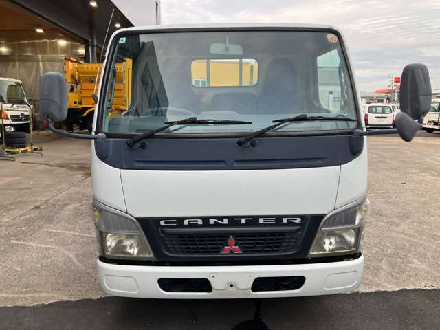 Mitsubishi Fuso Canter 4