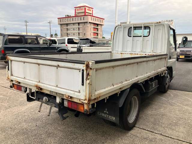 Mitsubishi Fuso Canter 7