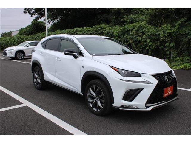 Lexus NX 8