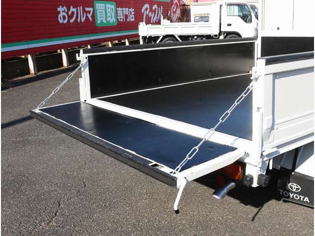 Toyota Toyoace 12