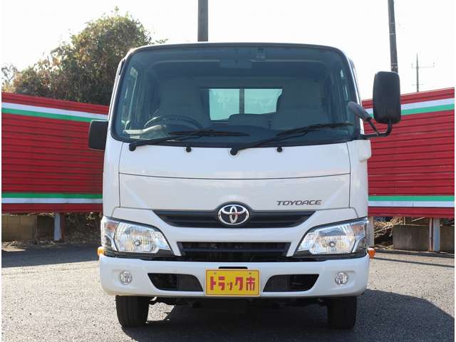Toyota Toyoace 5