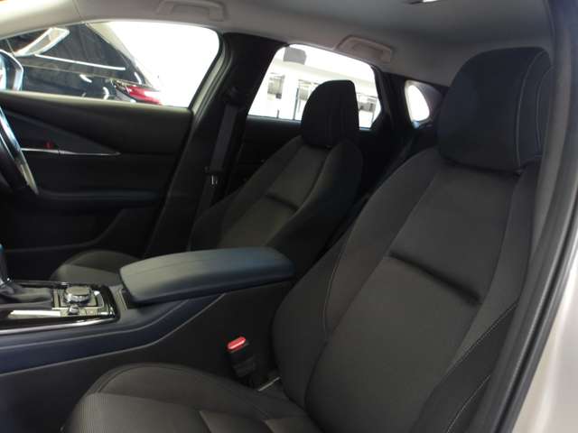 Mazda CX-30 5