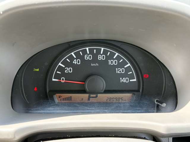 Suzuki Every 12