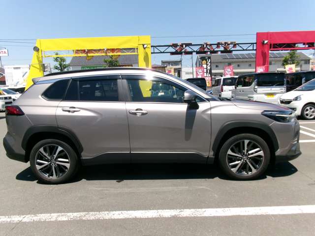 Toyota Corolla Cross 4