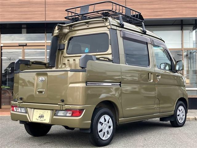 Daihatsu Hijet Deck Van 5
