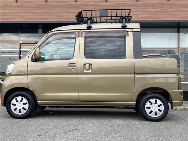 Daihatsu Hijet Deck Van 8