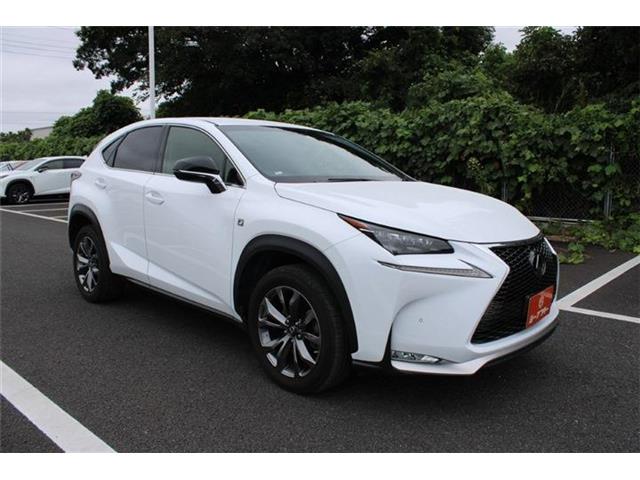 Lexus NX 3
