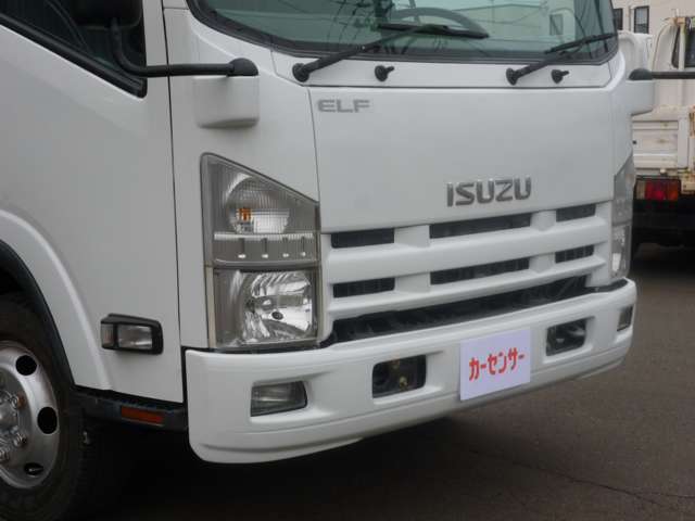 Isuzu Elf 4