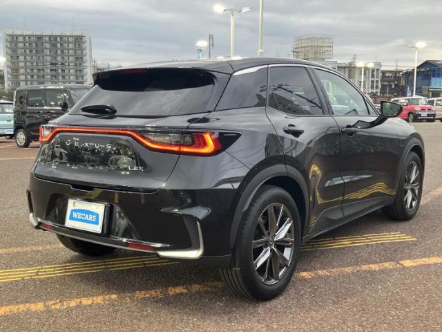 Lexus LBX 6