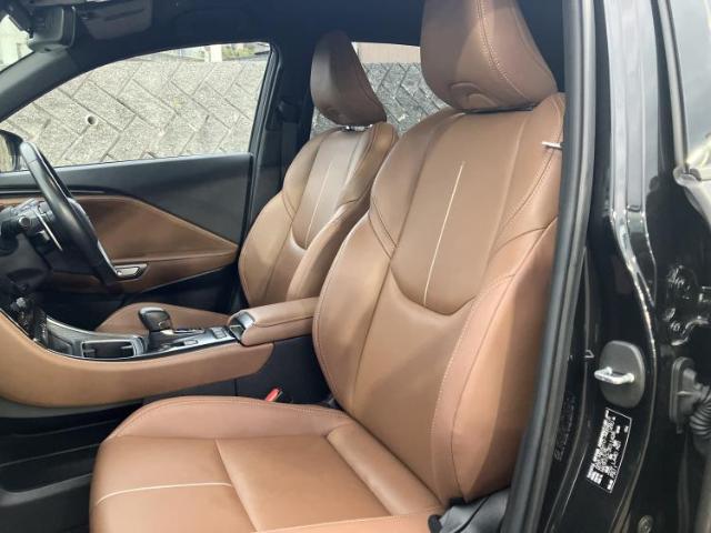 Lexus LBX 8