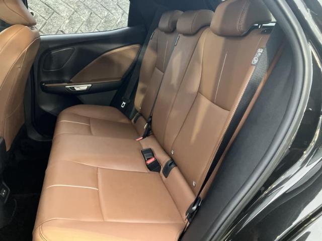Lexus LBX 9