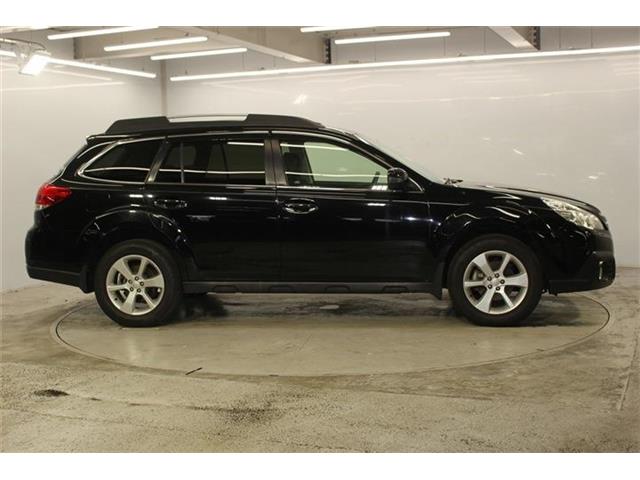 Subaru Legacy Outback 5