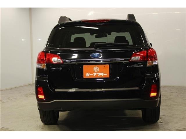 Subaru Legacy Outback 7