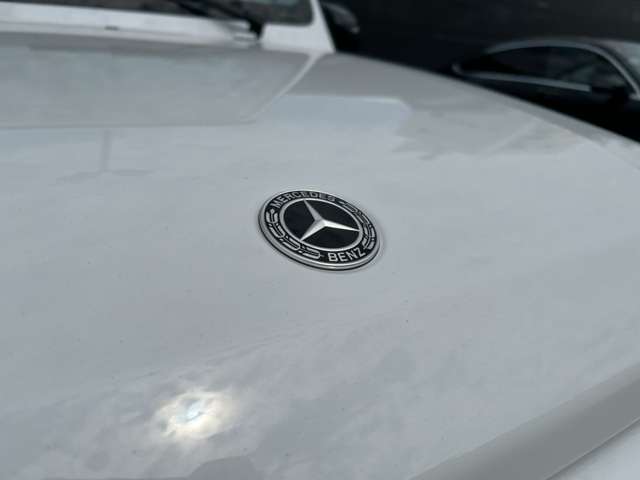 Mercedes-Benz G-Class 8