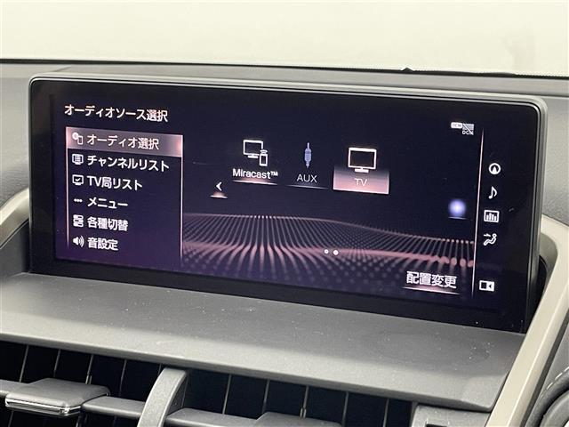 Lexus NX 10