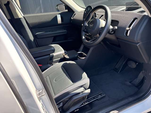 MINI Countryman 6