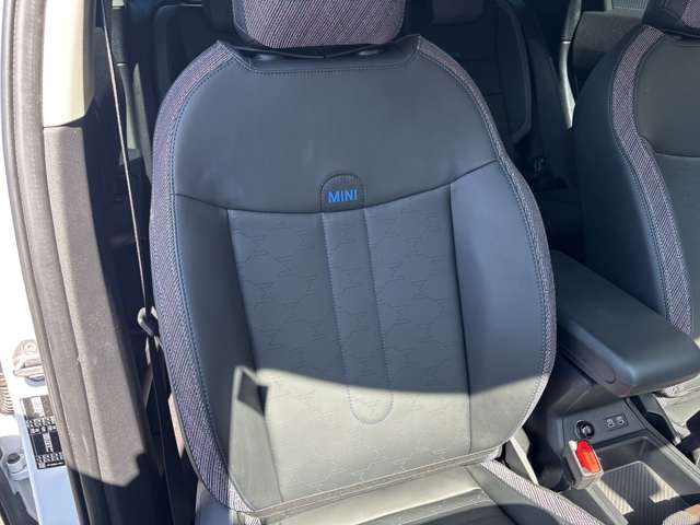 MINI Countryman 9