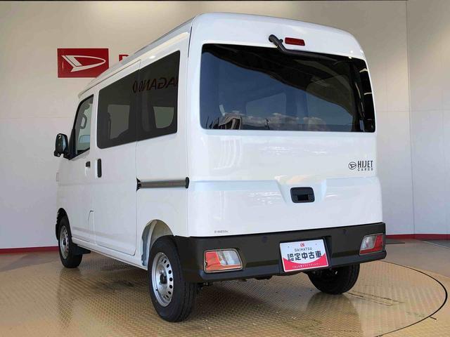 Daihatsu Hijet Cargo 11