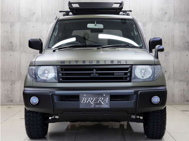 Mitsubishi Pajero iO 6