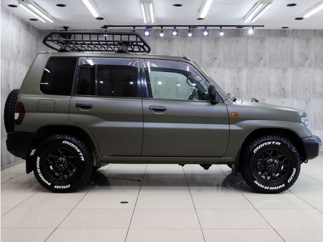 Mitsubishi Pajero iO 10
