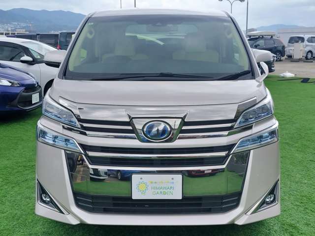Toyota Vellfire 12