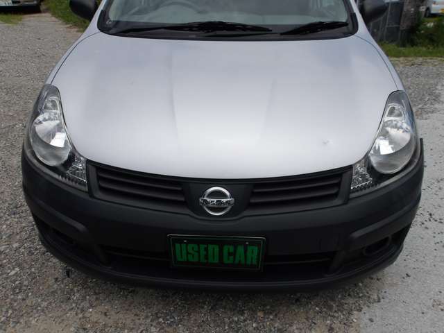 Nissan AD 11