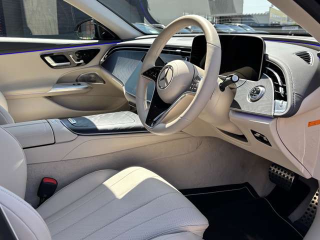 Mercedes-Benz E-Class All-Terrain 8
